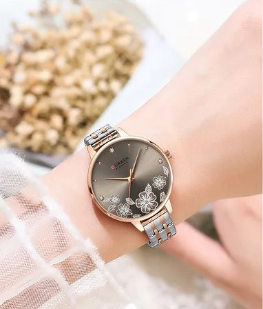 C-9068L Curren brown Dial & Silver/Gold Stainless Steel Chain Analog Quartz Women's Watch.